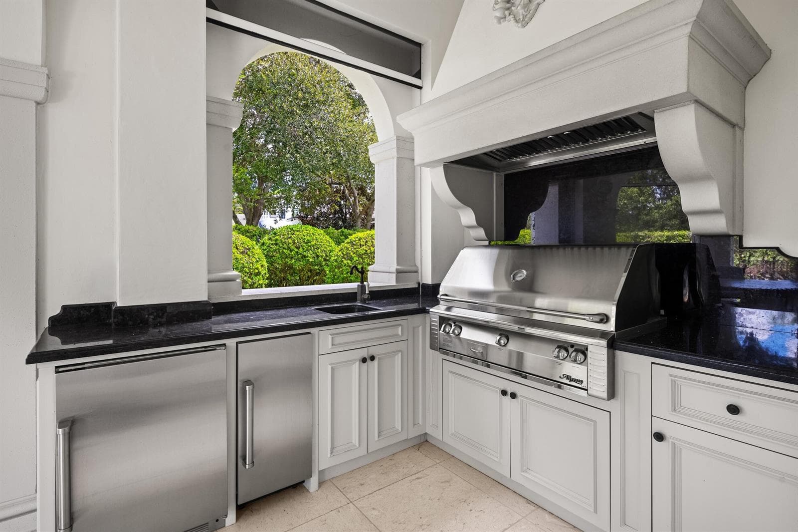 Summer Kitchen