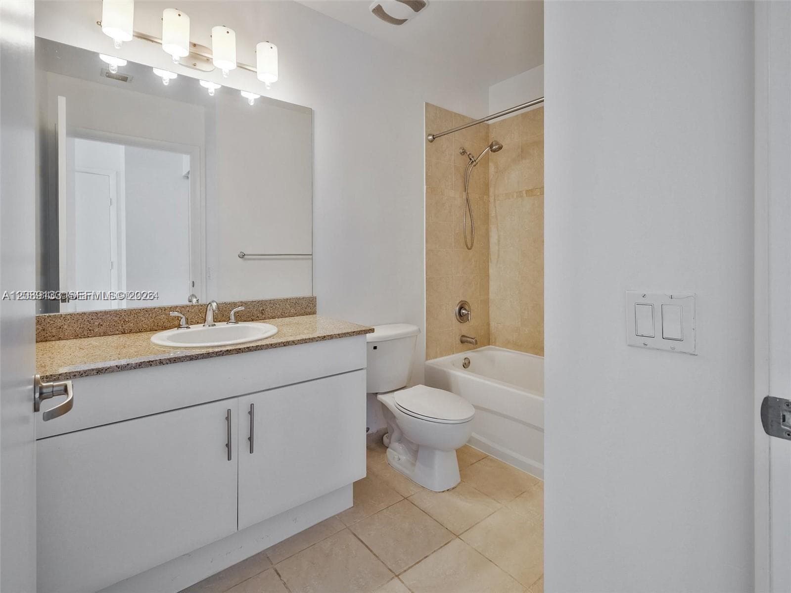 Terrazas Riverpark · #A02 in Miami - Photo 9