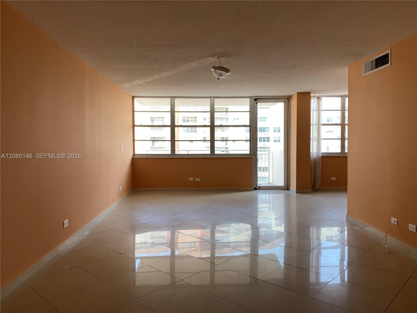 WINSTON TOWERS 100 CONDO · #1406 in Sunny Isles Beach - Photo 5