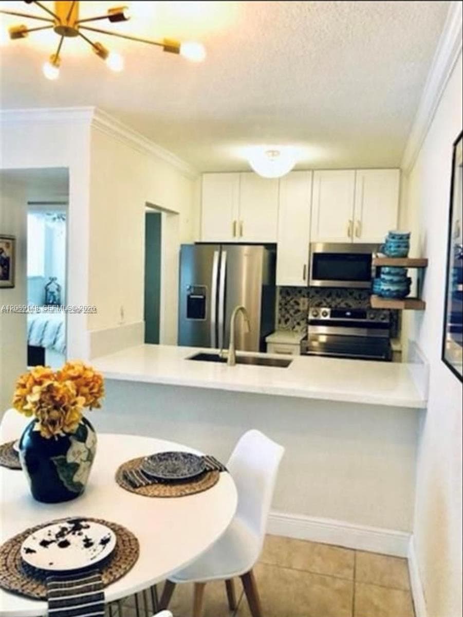 MADEIRA VILLAGE CONDO · #102 in Coral Gables - Photo 9