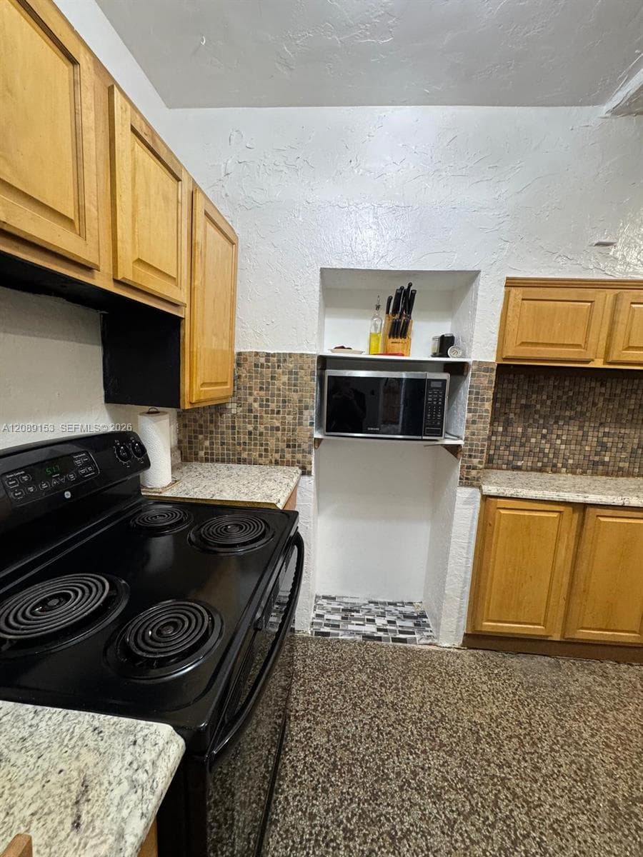 1416 SW 27th St photo 27