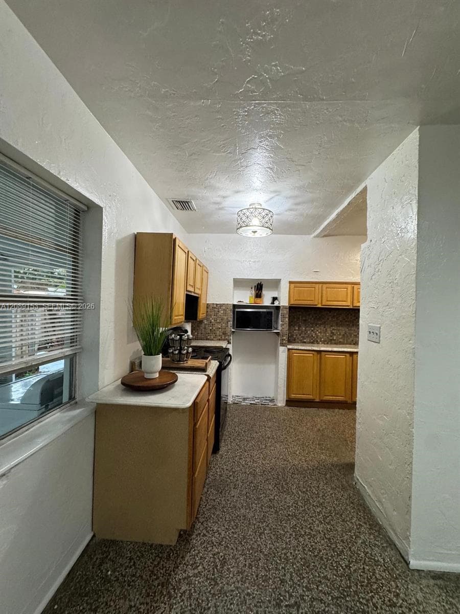 1416 SW 27th St photo 24