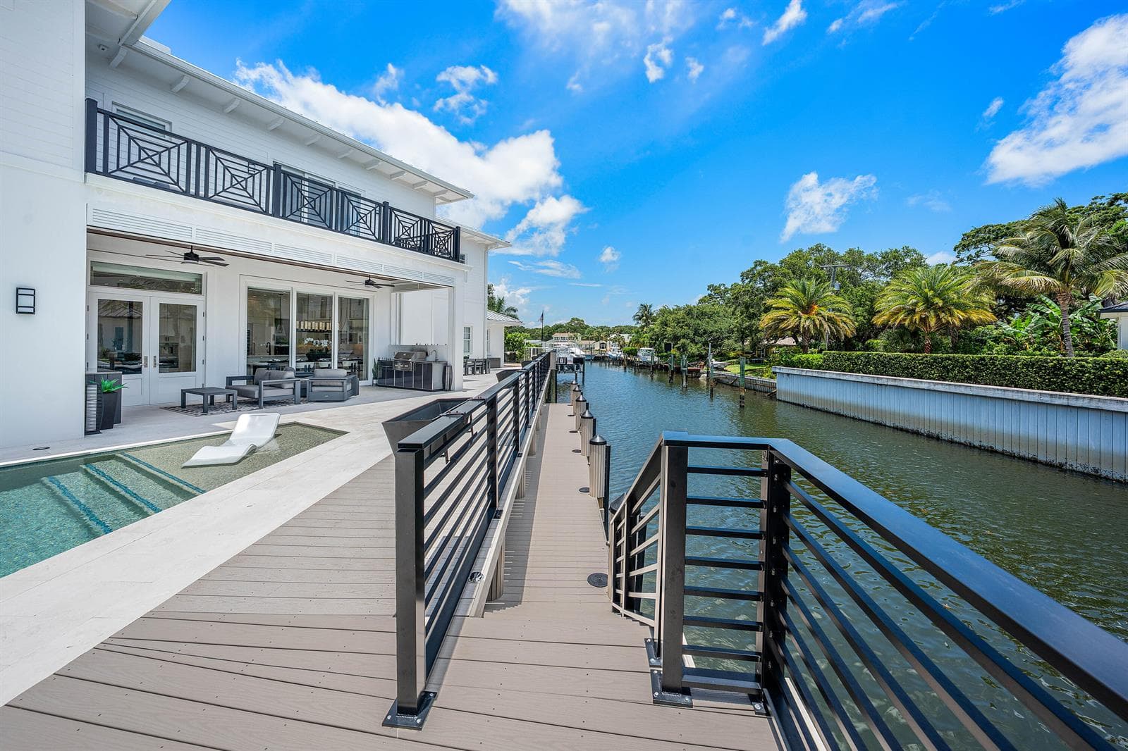 Dock