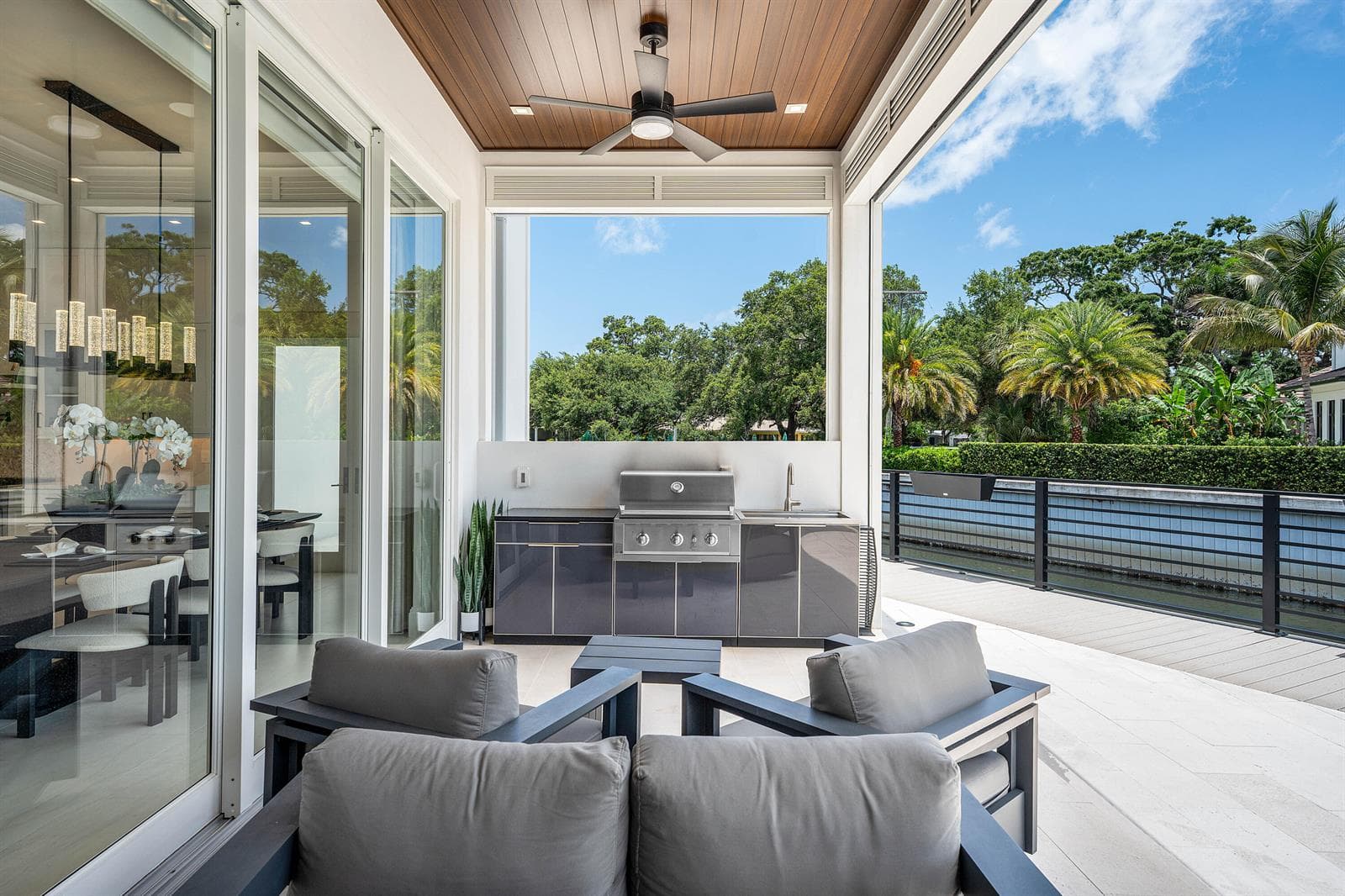 Summer Kitchen