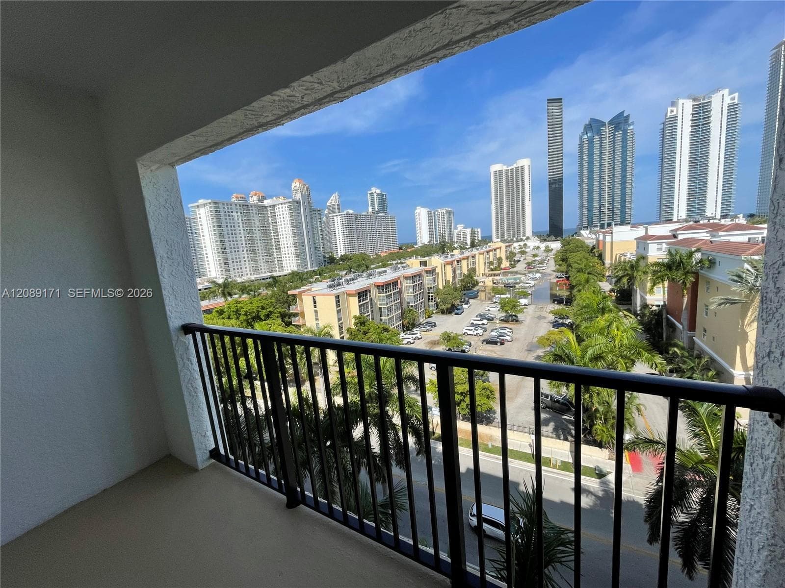 Porto Bellagio · #1816 in Sunny Isles Beach - Photo 27