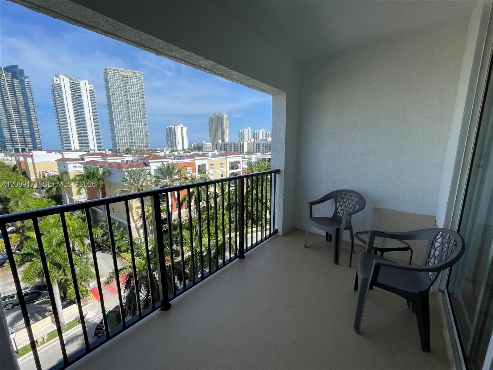 Porto Bellagio · #1816 in Sunny Isles Beach - Photo 29