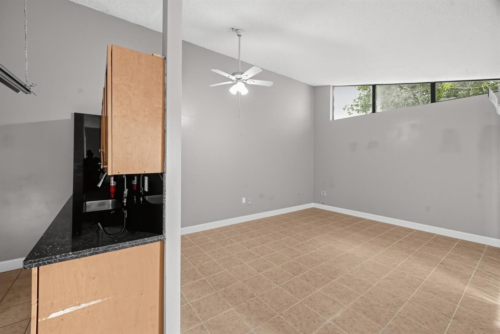 16_4552_NW_185th_St-Others-0050