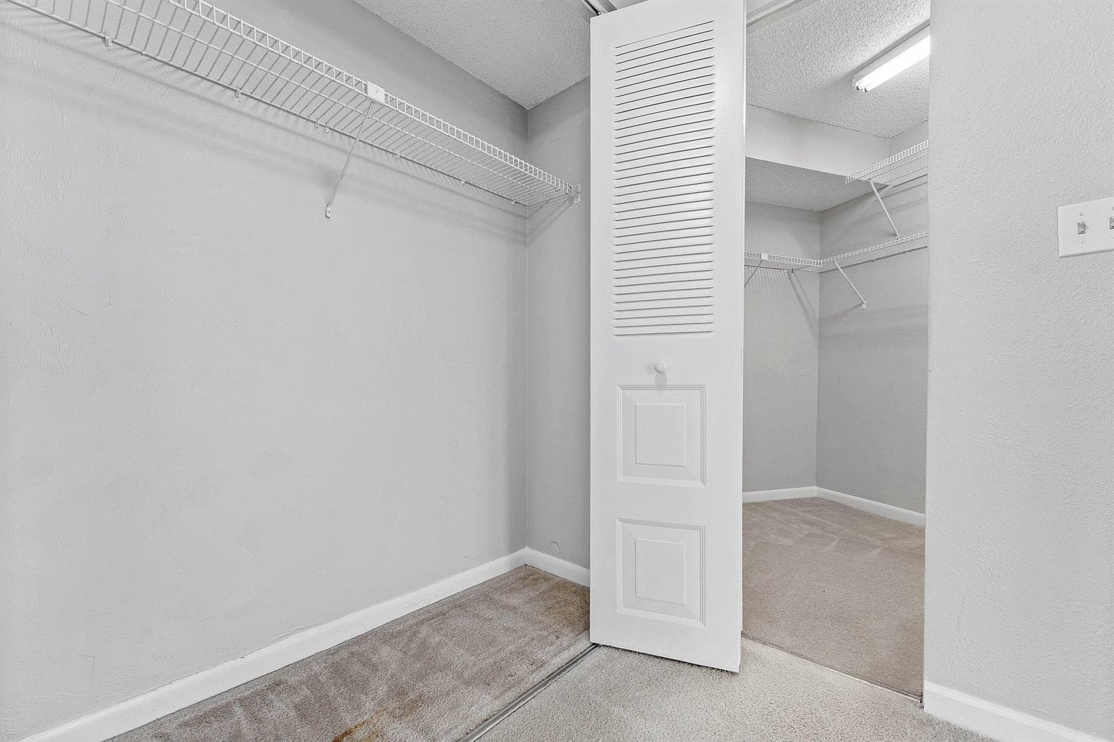 Walk In Closet