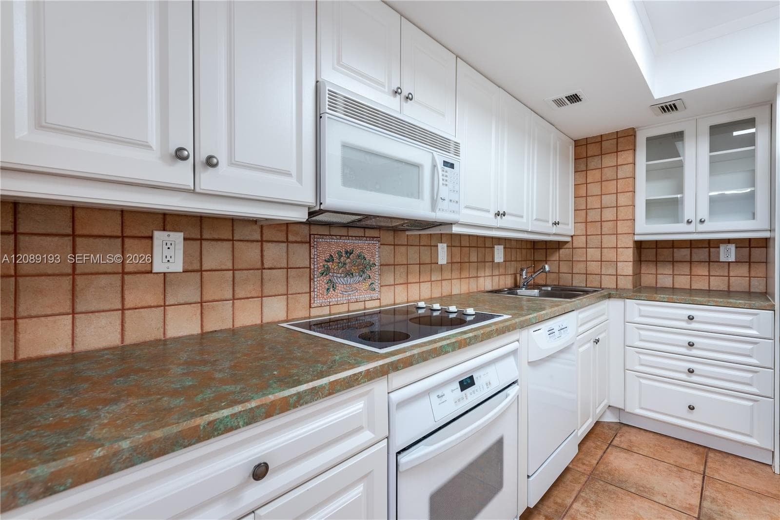 PARKER DORADO CONDO · #310 in Hallandale Beach - Photo 9