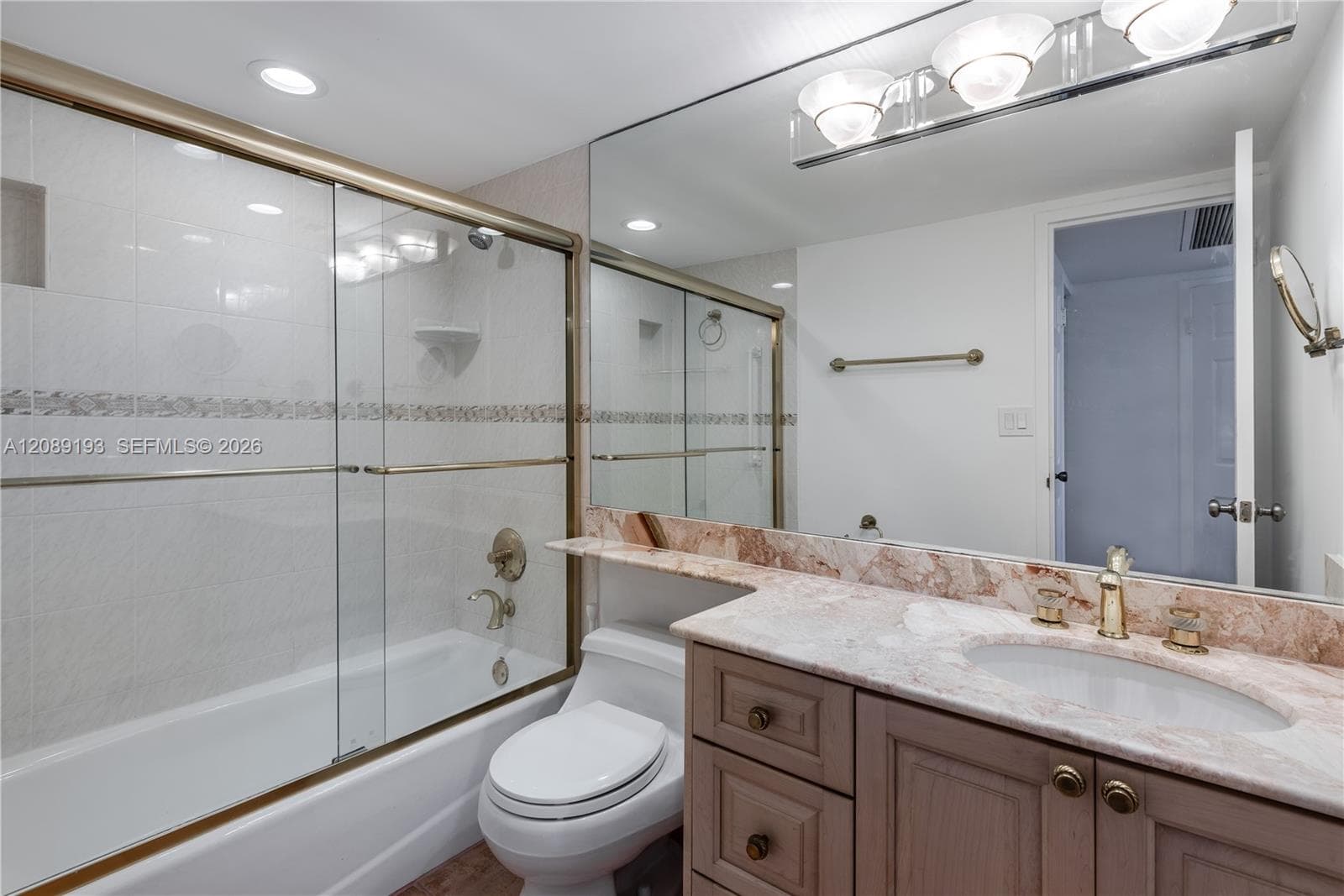 PARKER DORADO CONDO · #310 in Hallandale Beach - Photo 15