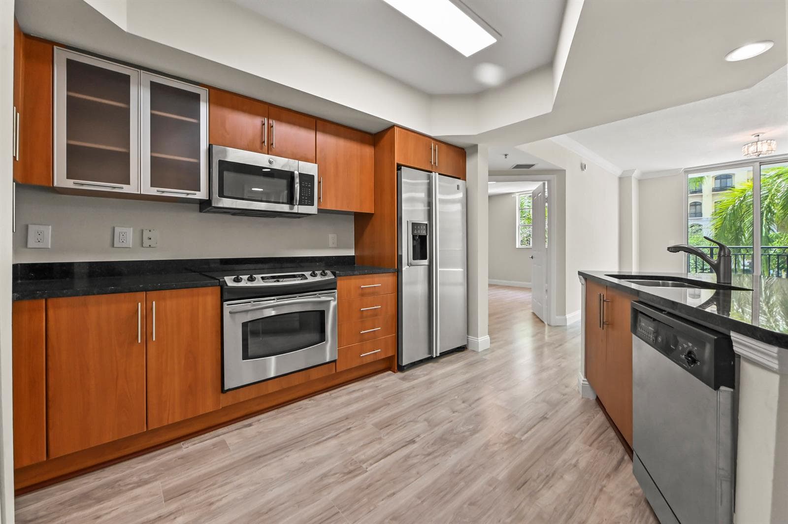 07 Kitchen 06