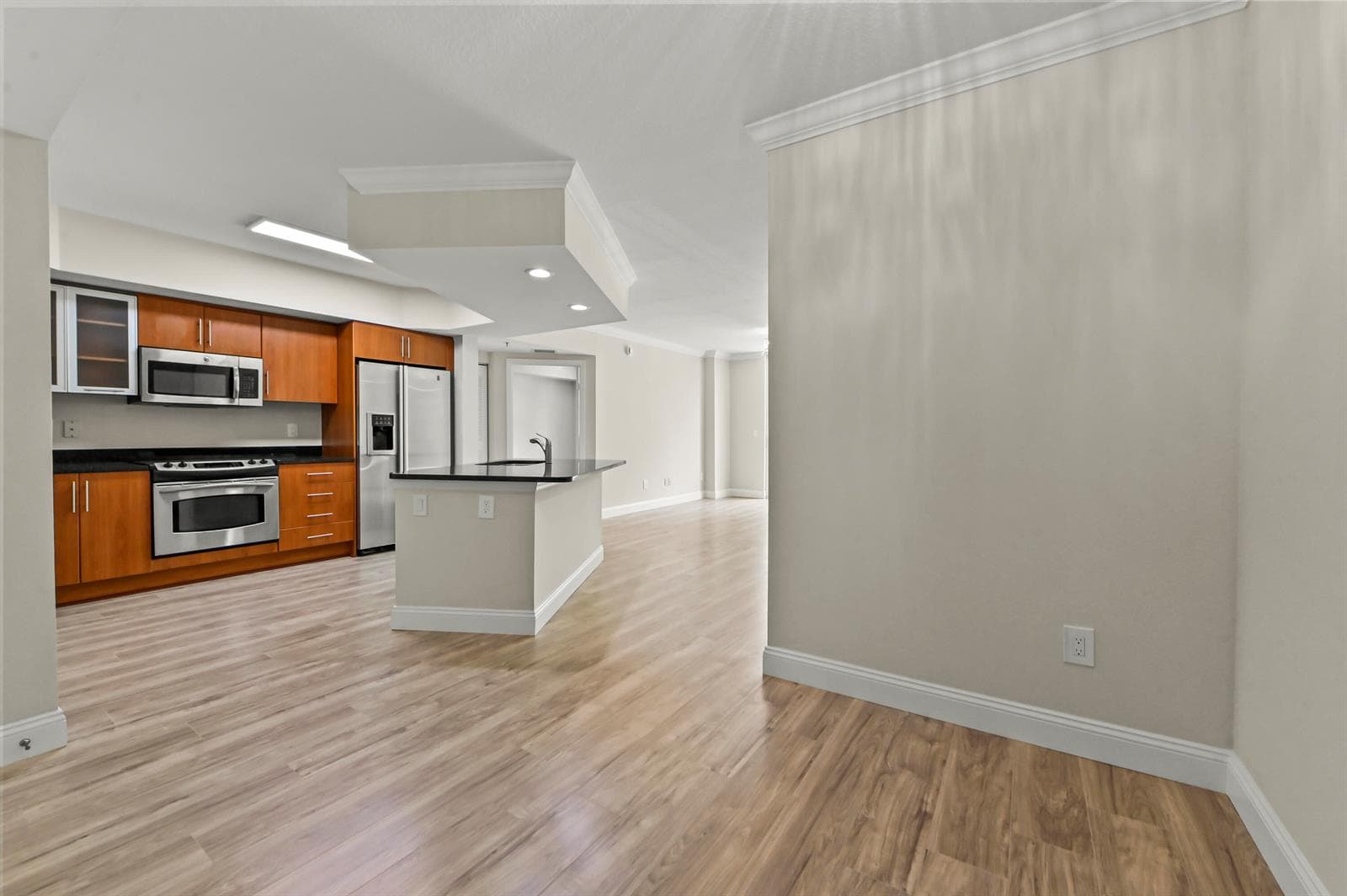 14 Kitchen 04