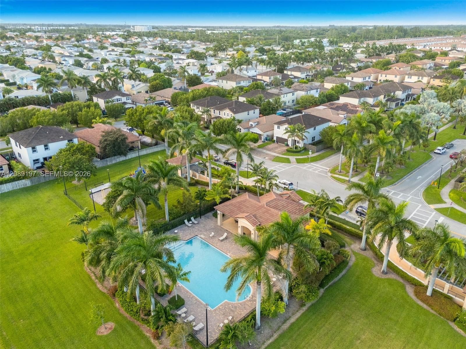 11833 SW 250th Ter photo 38