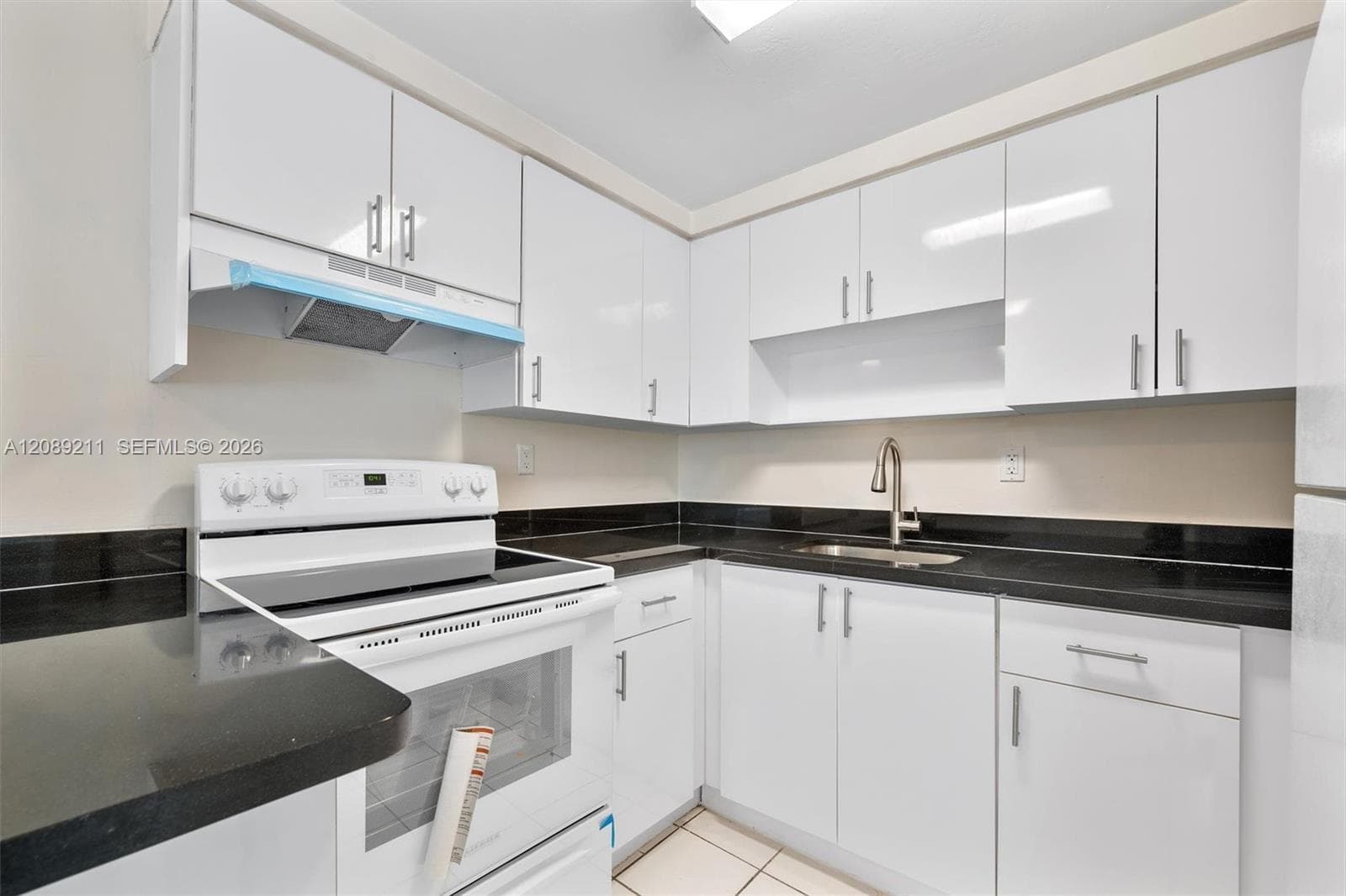 Sans Souci Estates · #16 N in North Miami - Photo 3