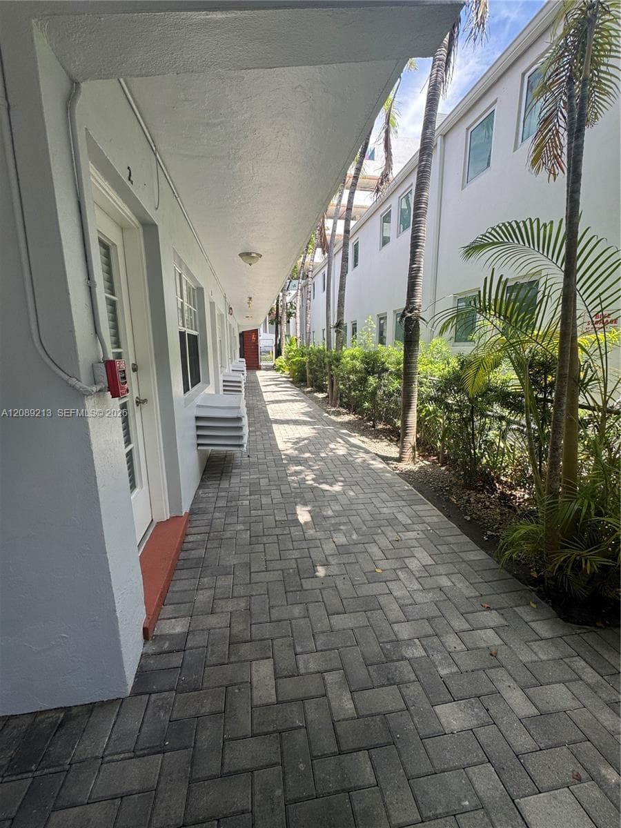 LINCOLN ROAD VILLAS EAST · #10 in Miami Beach - Photo 7