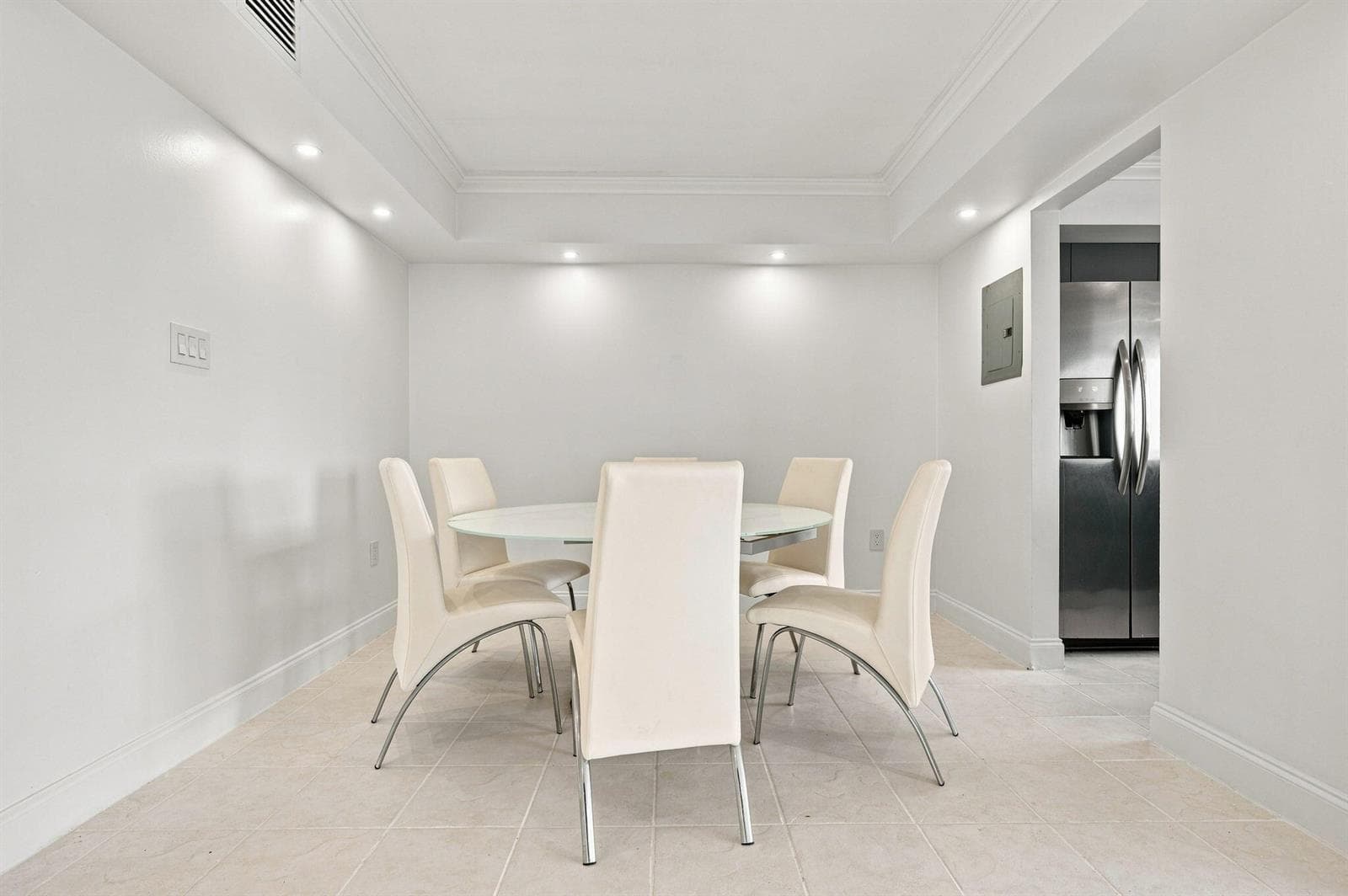 8-web-or-mls-18021-biscayne-blvd-901