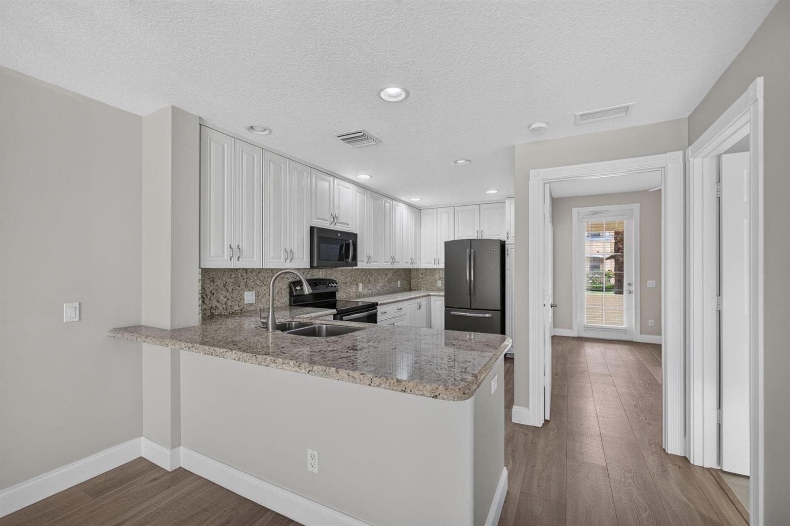 21-web-or-mls-5D1A5129