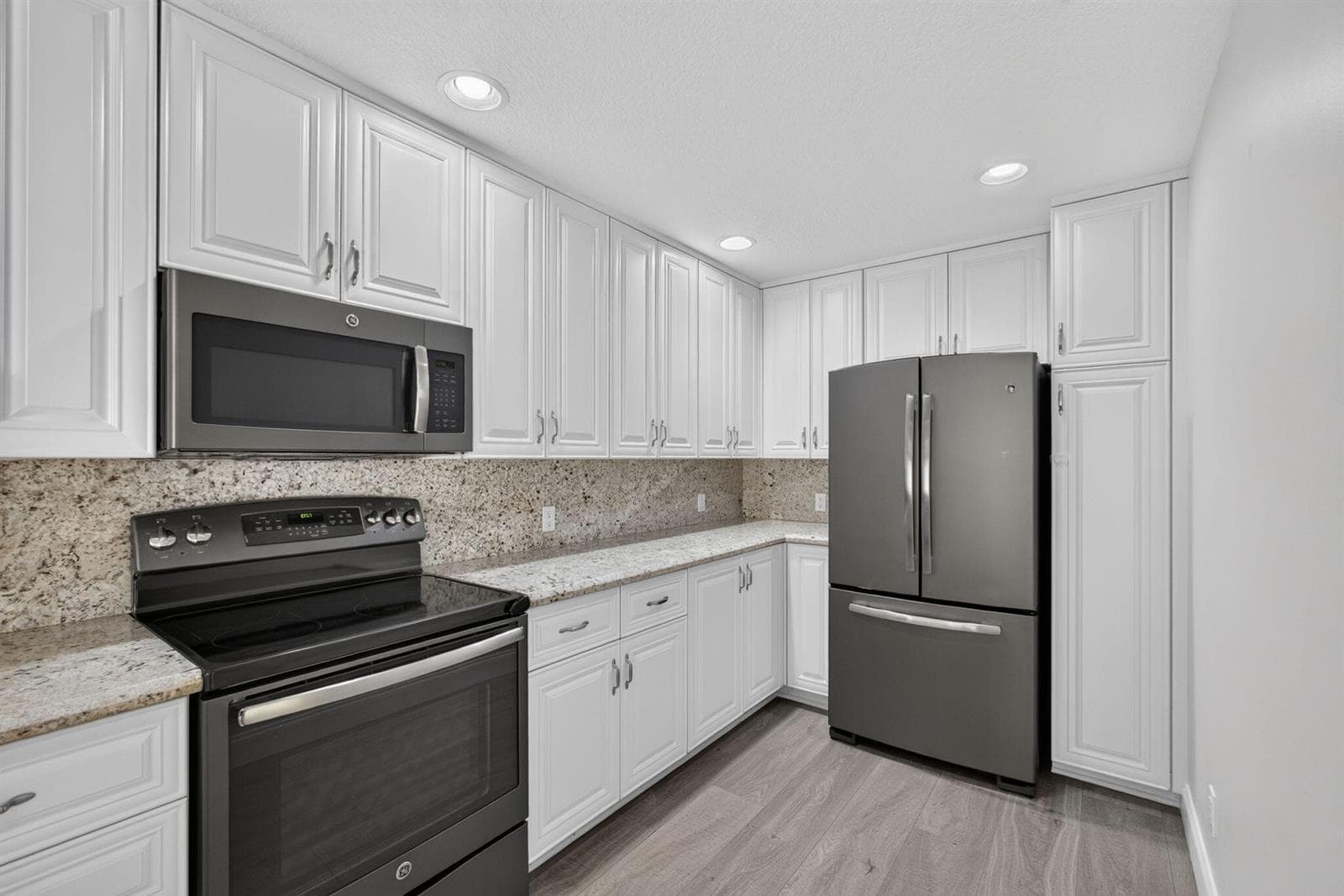 19-web-or-mls-5D1A5122