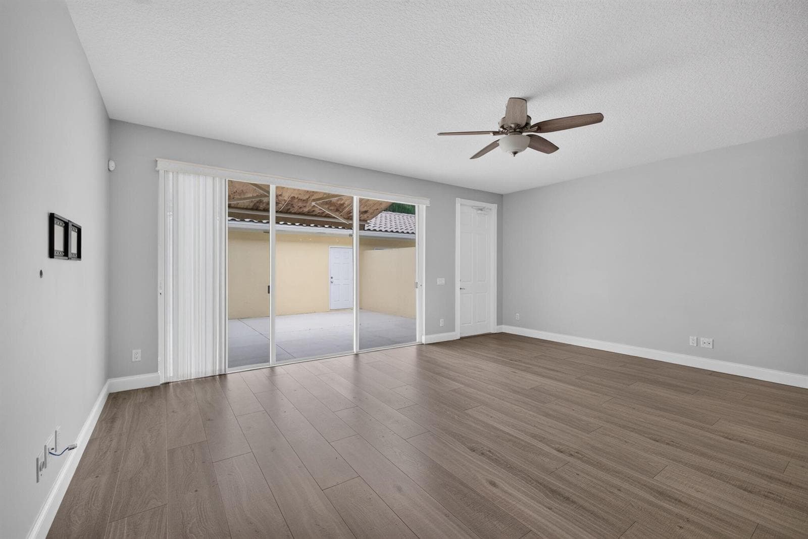 11-web-or-mls-5D1A5082