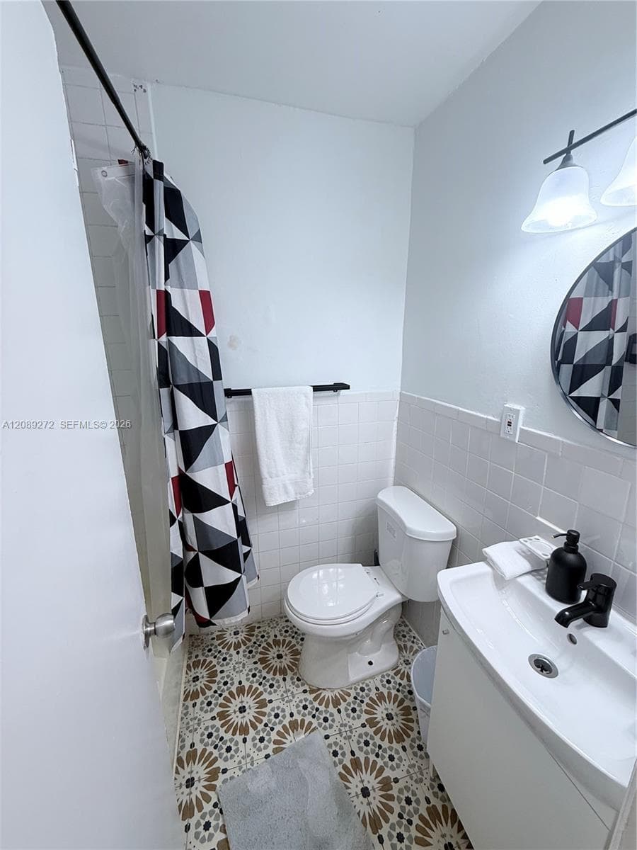 RIVERVIEW VILLAS CONDO · #105 in Miami Beach - Photo 9