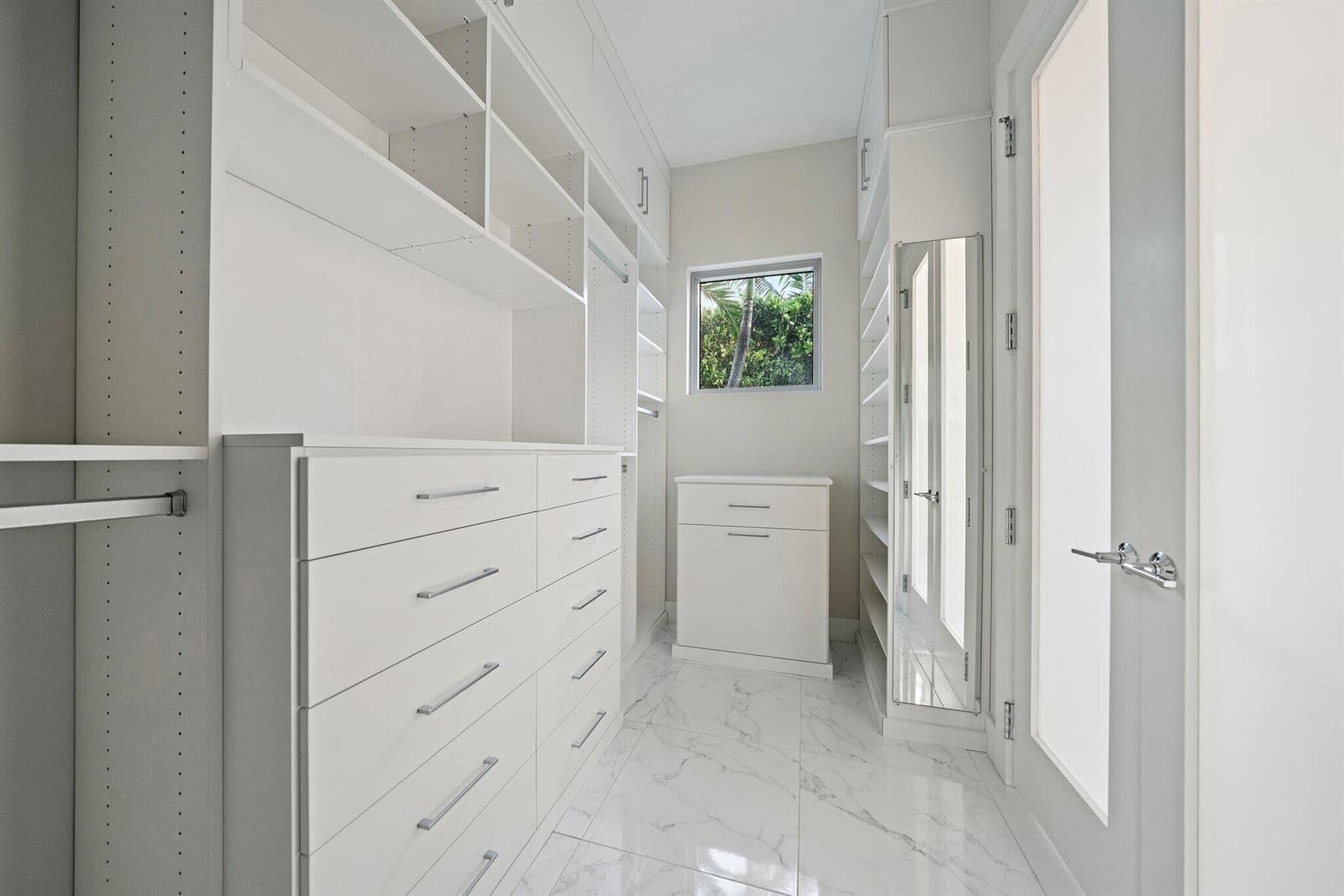 072-1WaterClubWay-301-NorthPalmBeach-SMA