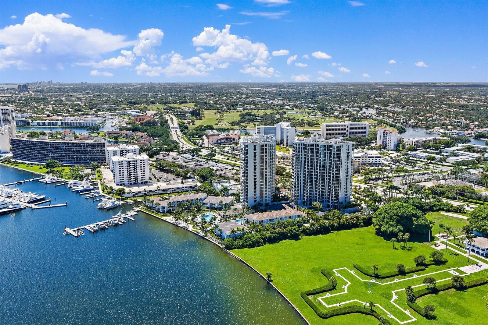 003-1WaterClubWay-301-NorthPalmBeach-SMA