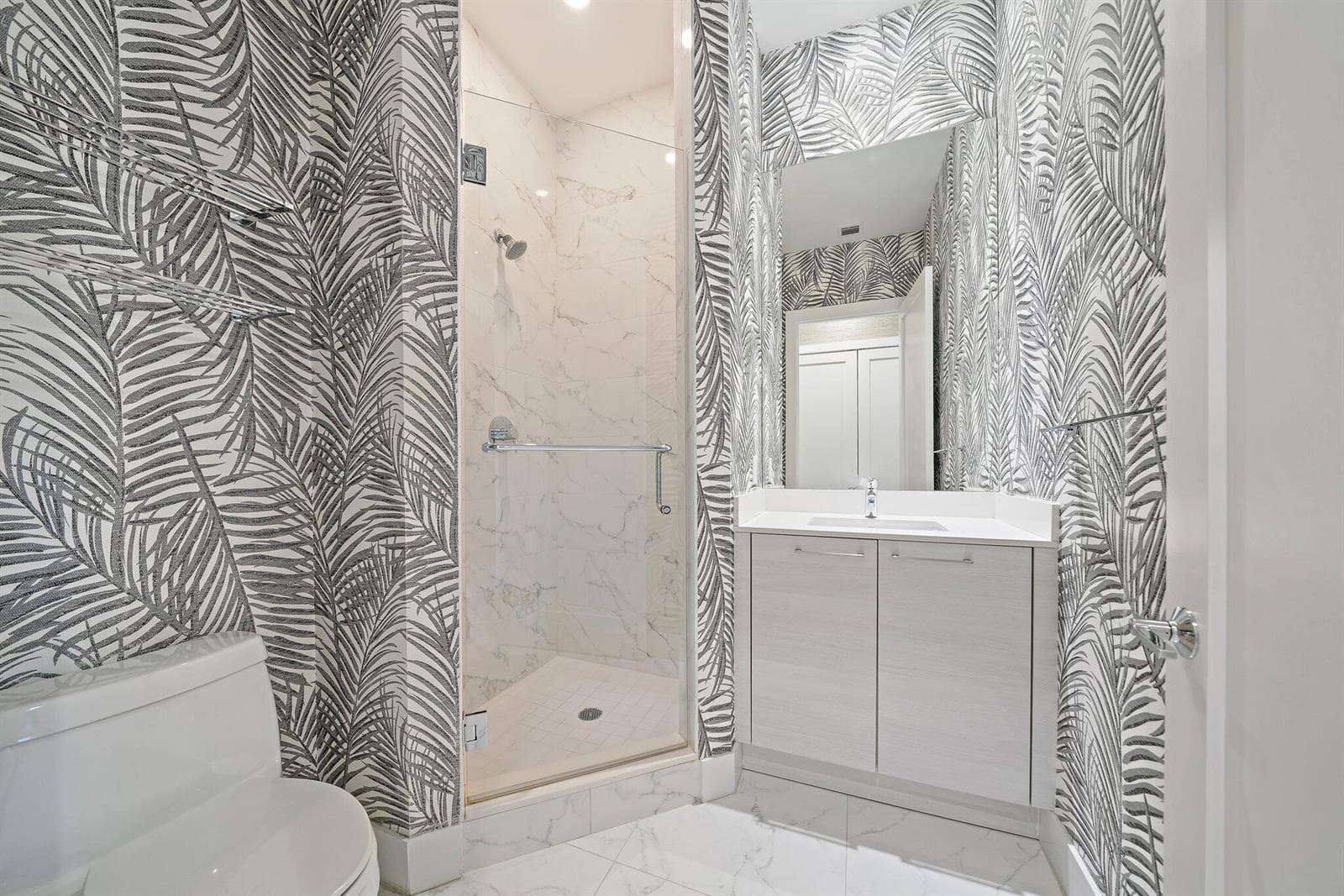 079-1WaterClubWay-301-NorthPalmBeach-SMA