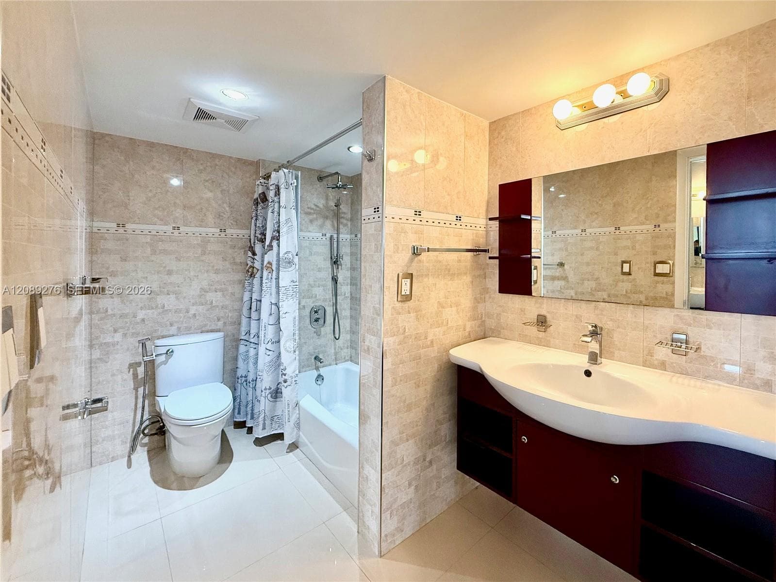 WINSTON TOWERS 700 · #1602 in Sunny Isles Beach - Photo 28