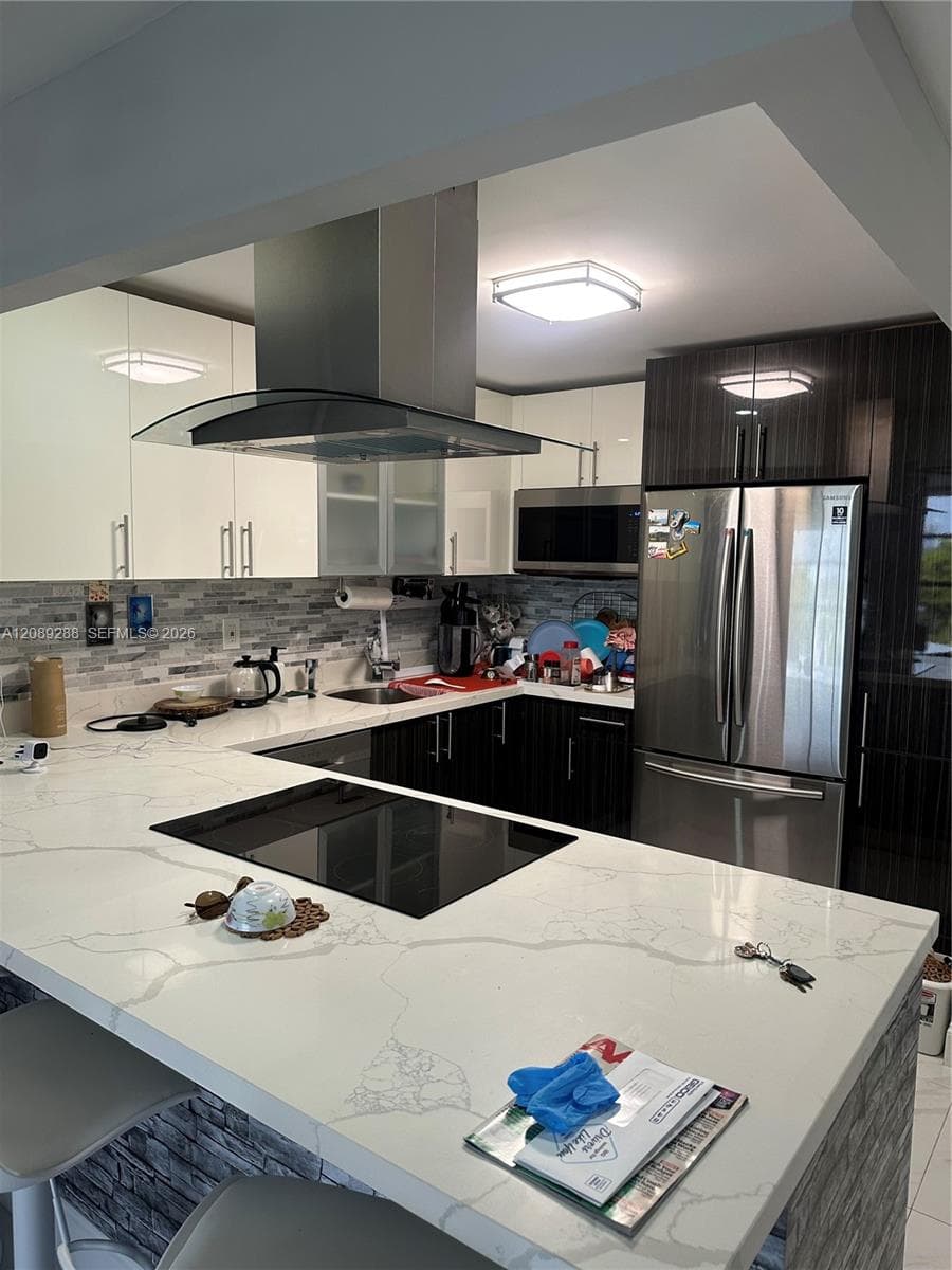 Oceanview Park · #627 in Hallandale Beach - Photo 5