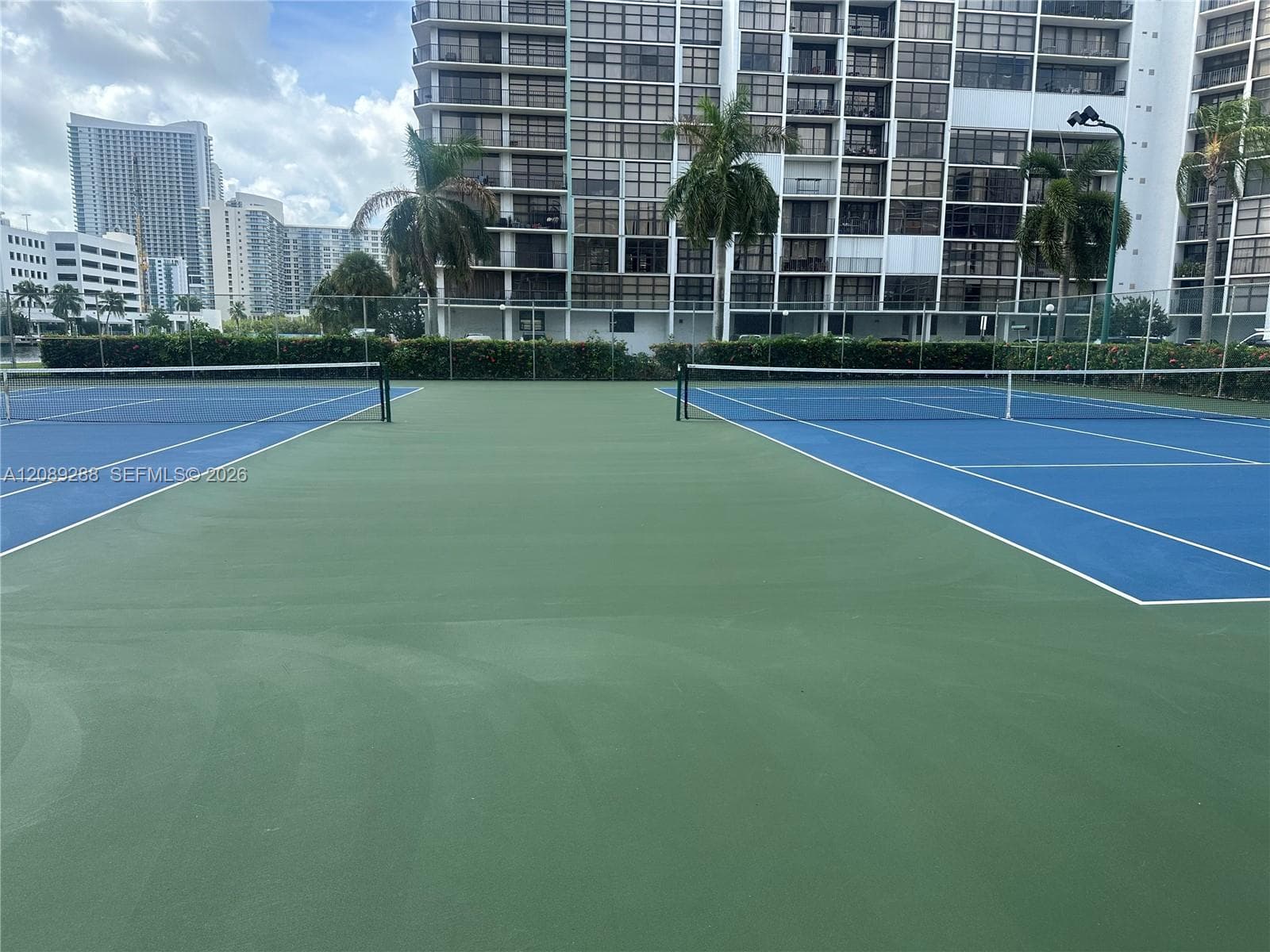 Oceanview Park · #627 in Hallandale Beach - Photo 4