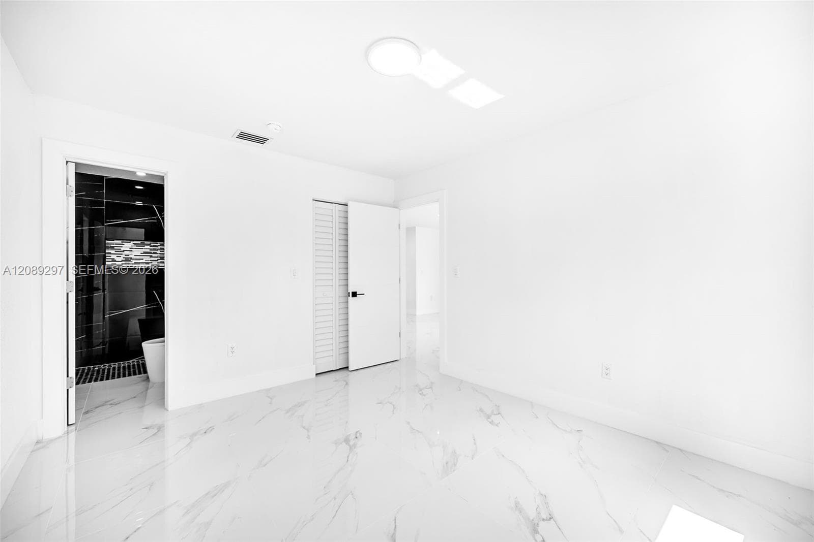 17221 NW 24th Pl photo 29
