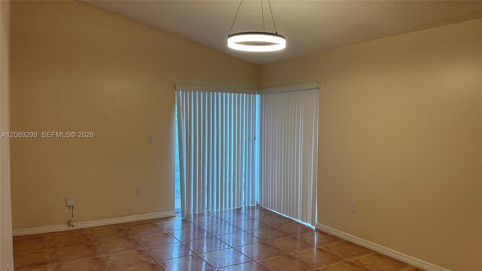 VILG HOMES COUNTRY WALK C · #2-44 in Miami - Photo 4