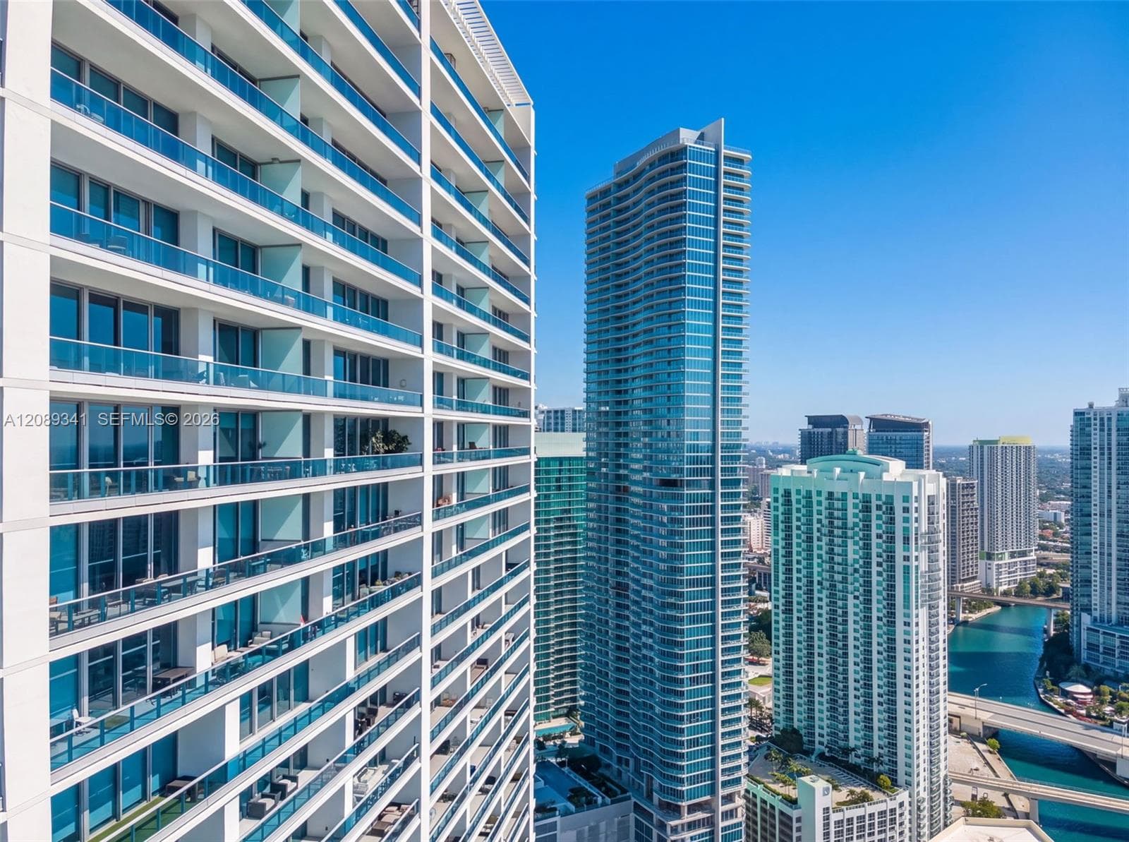 Epic · #4711 in Miami - Photo 18