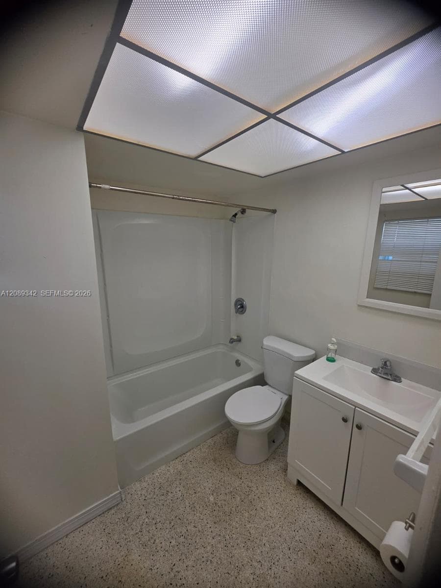 BISCAYNE SHORES CORR PLAT · #1530 in Miami - Photo 10