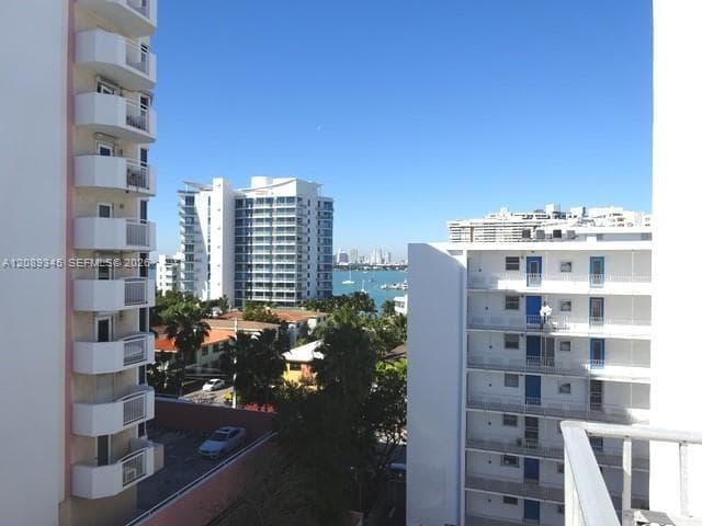 GOLDEN HOUSE CONDO · #809 in Miami Beach - Photo 1