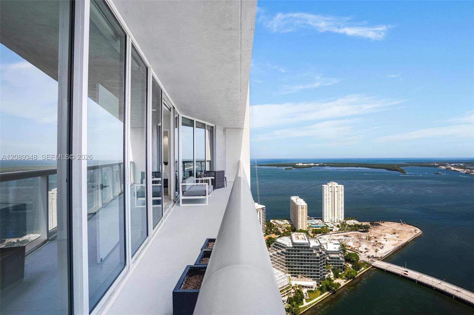 Icon Brickell I · #5005 in Miami - Photo 12