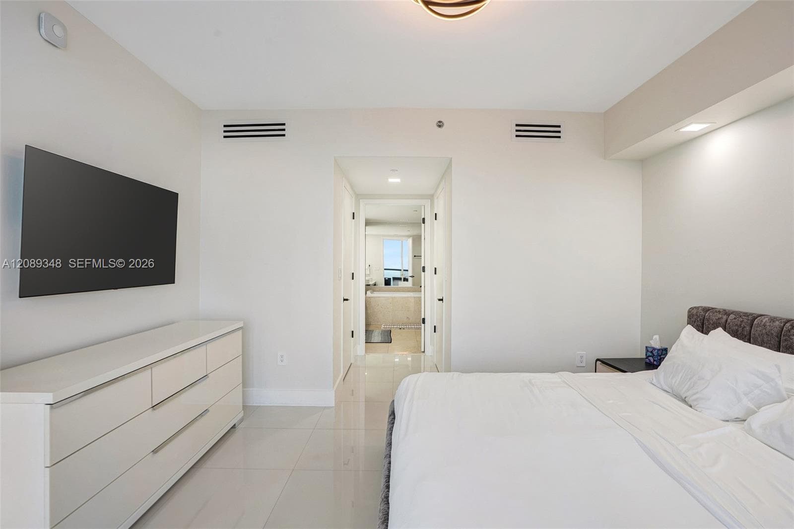 Icon Brickell I · #5005 in Miami - Photo 28