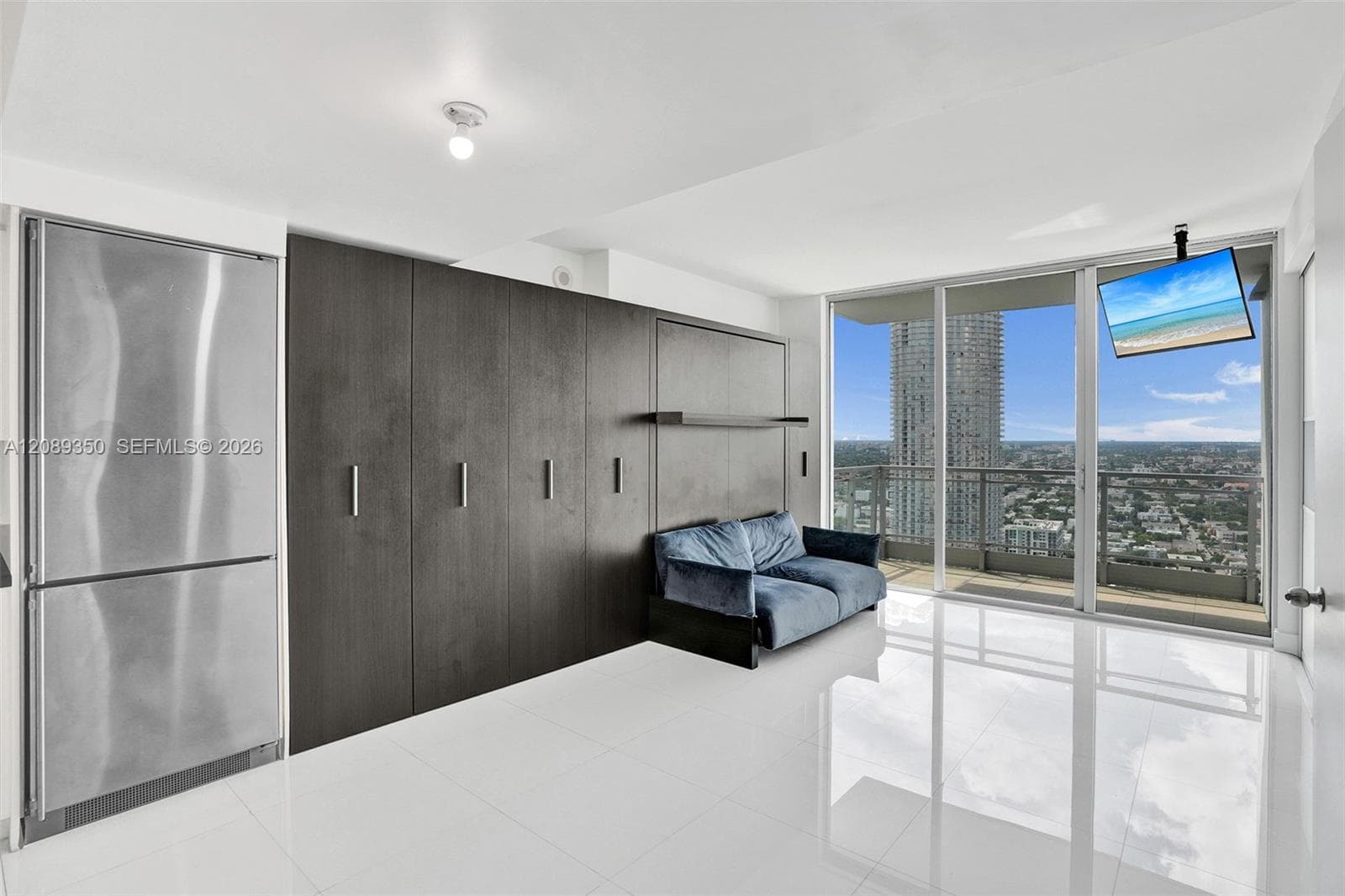 Mint at Riverfront · #4109 in Miami - Photo 8