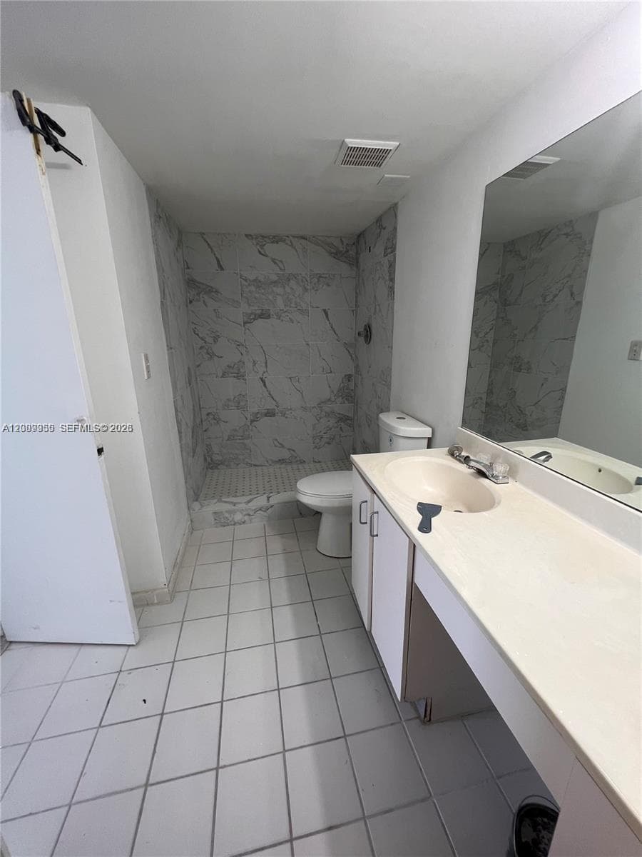 PARC CENTRAL AVENTURA EAS · #PH05 in Aventura - Photo 11
