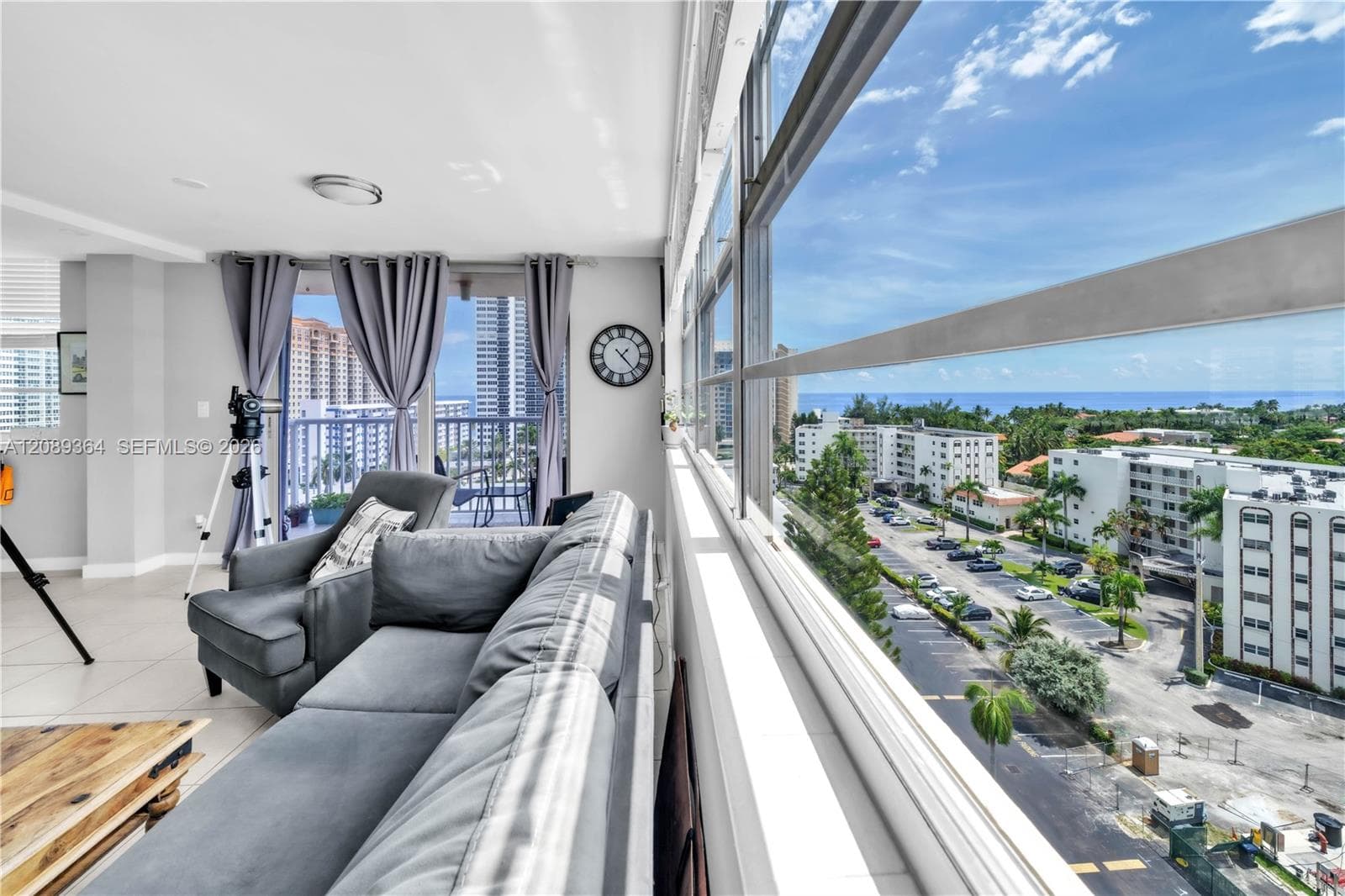 Clifton condo · #1106 in Hallandale Beach - Photo 6