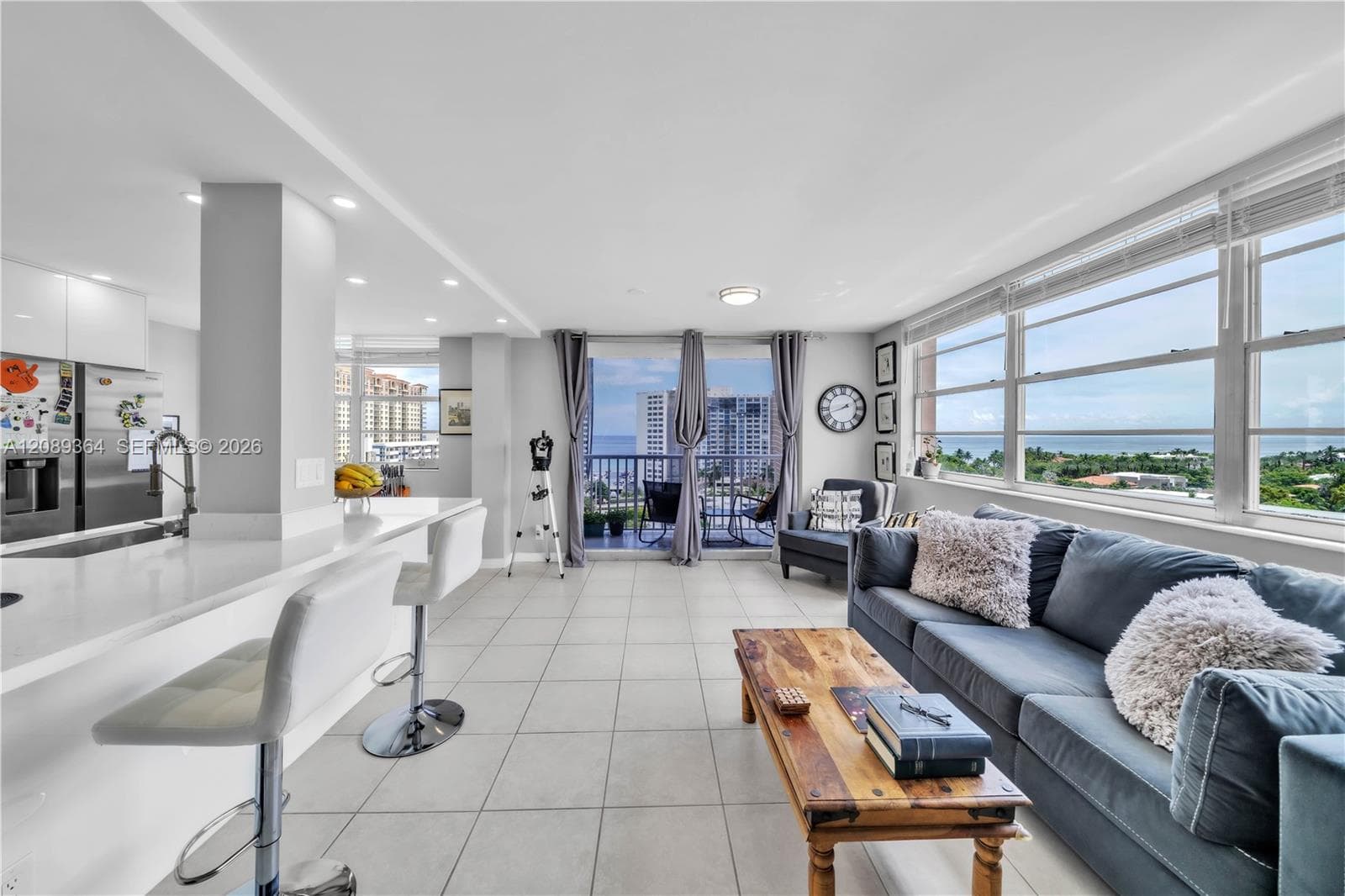Clifton condo · #1106 in Hallandale Beach - Photo 5