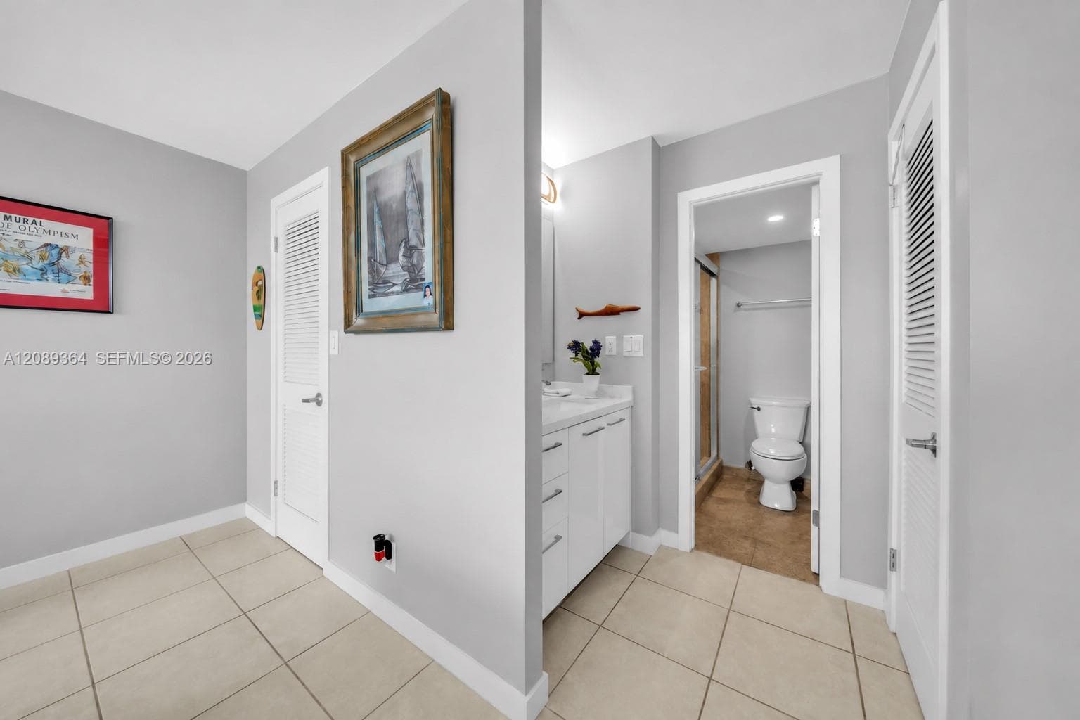 Clifton condo · #1106 in Hallandale Beach - Photo 18
