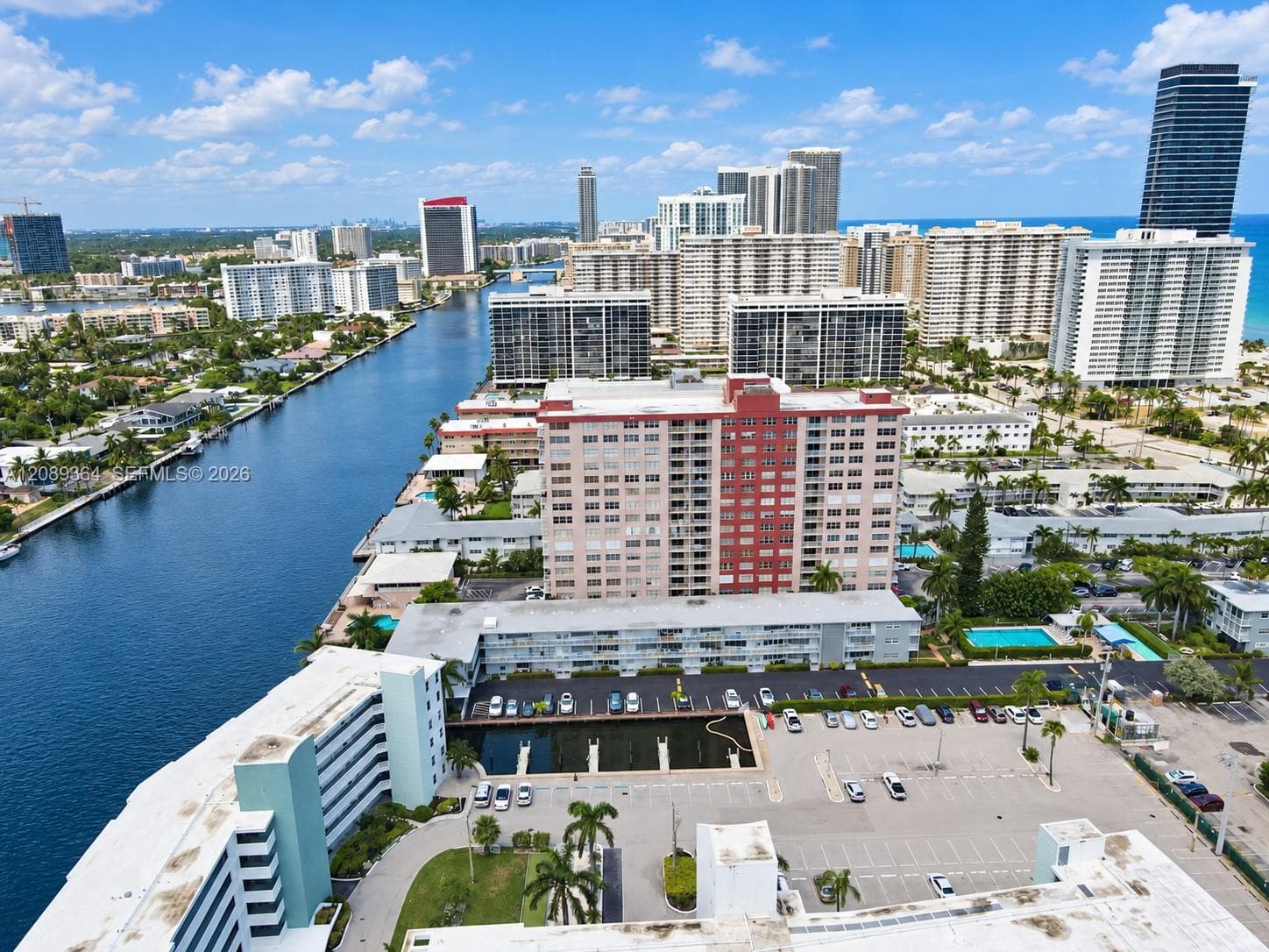 Clifton condo · #1106 in Hallandale Beach - Photo 35
