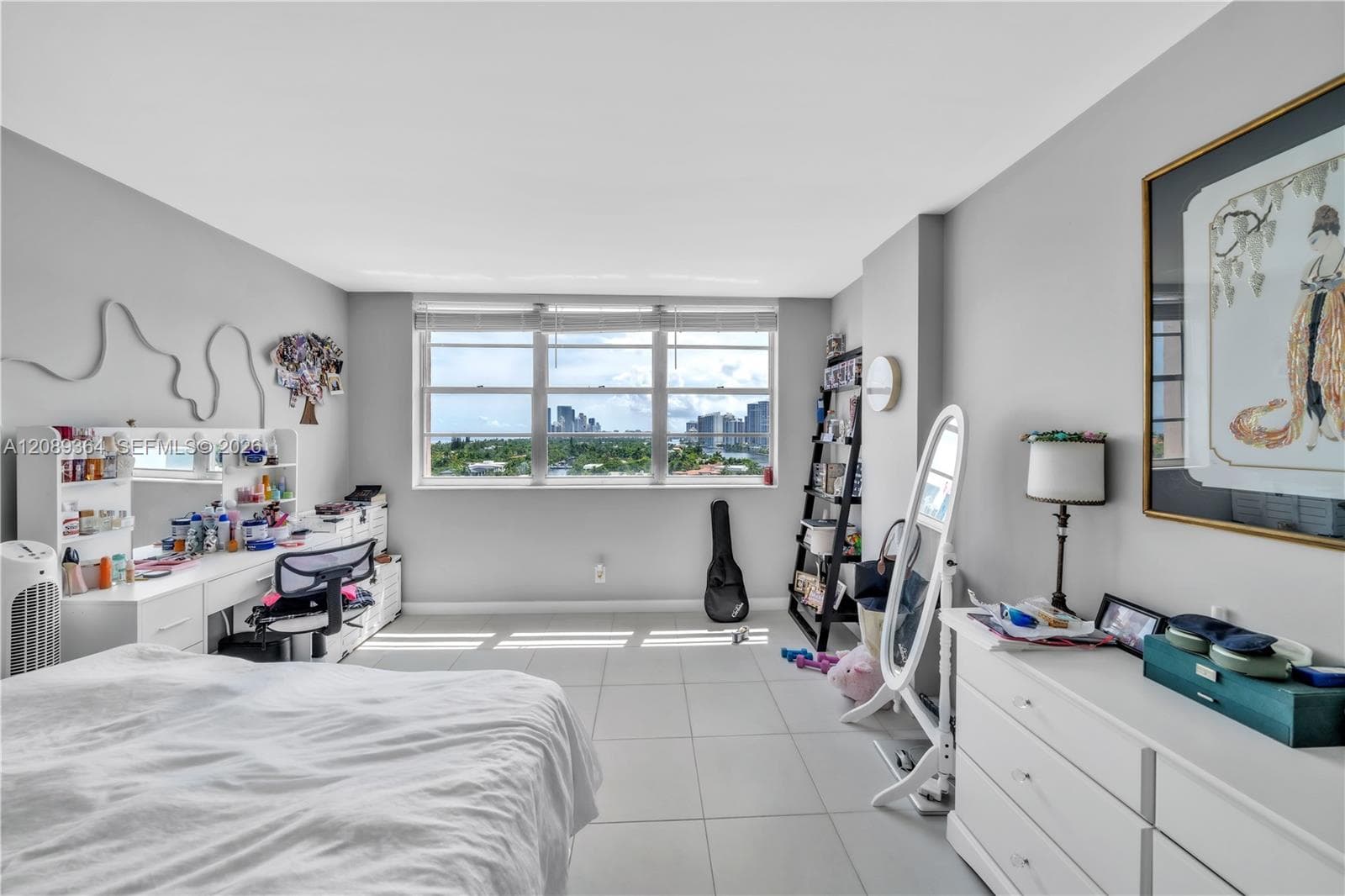 Clifton condo · #1106 in Hallandale Beach - Photo 25