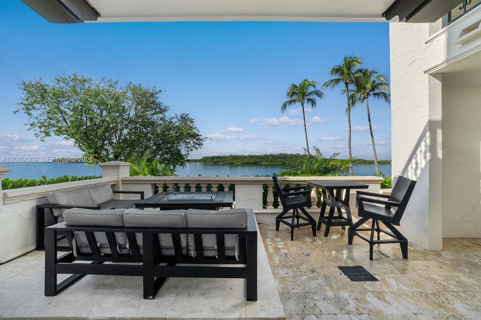 Bayside Village · #5102 in Miami Beach - Photo 4