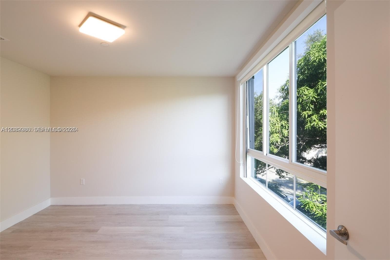 2555 NE 193rd St #2223 photo 14