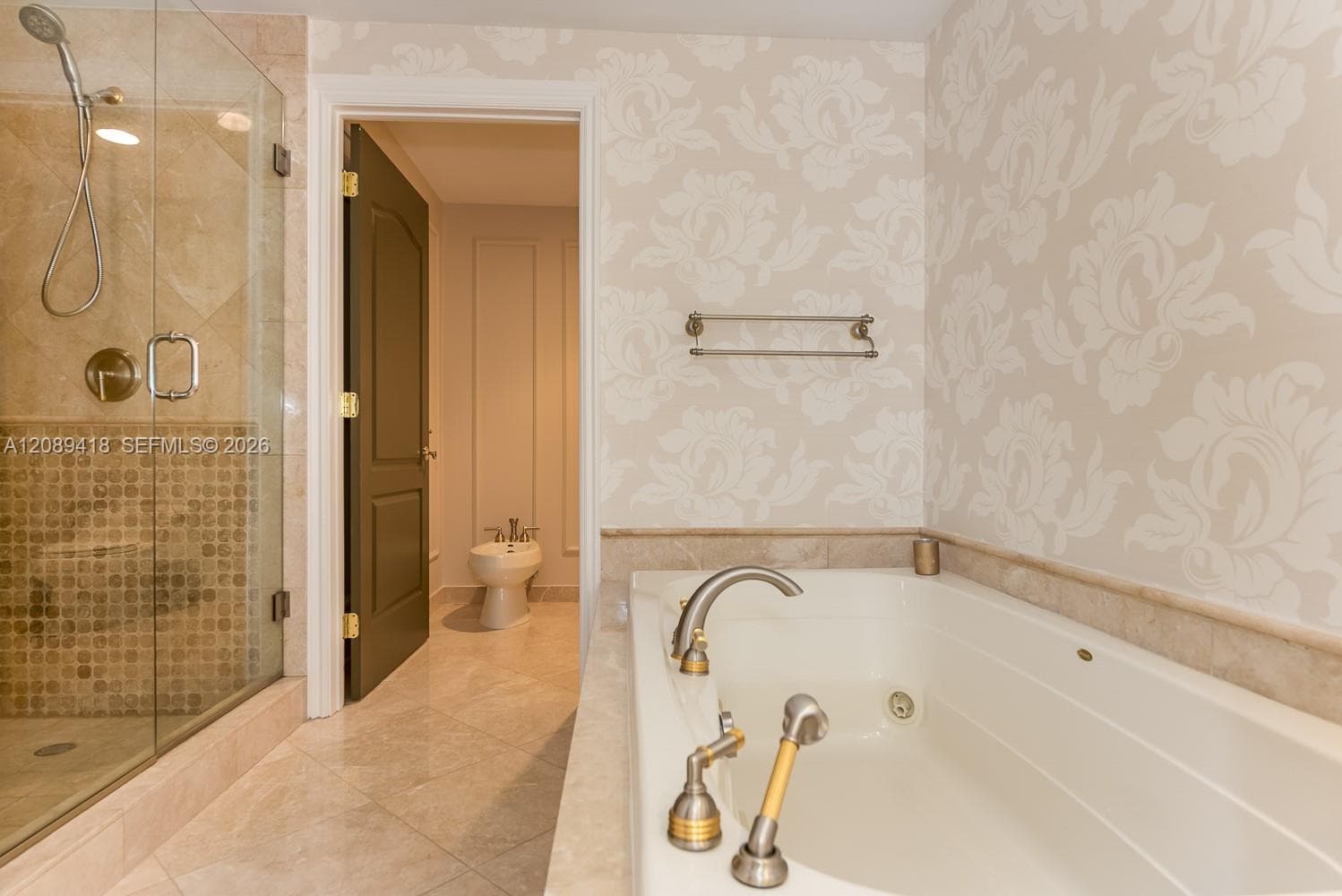 Villas of Positano · #7C in Hollywood - Photo 23