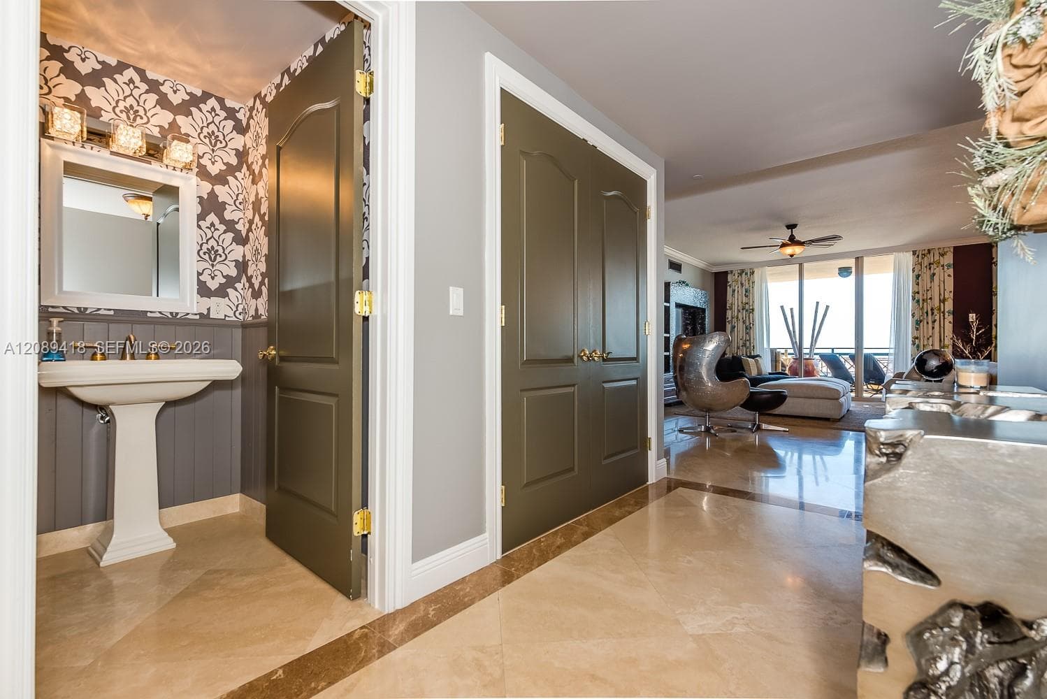 Villas of Positano · #7C in Hollywood - Photo 3