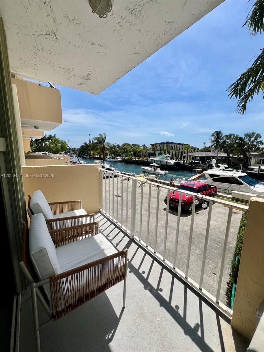 VECINO DEL MAR CONDO · #208 in North Miami - Photo 6
