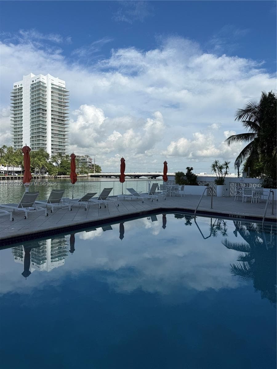 Lincoln Bay Towers Condo · #406 in Miami Beach - Photo 30